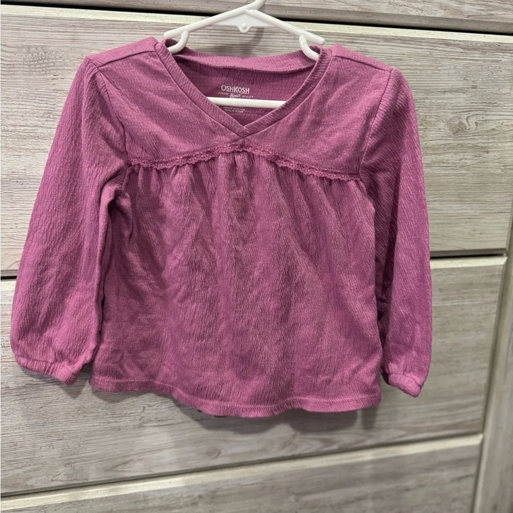 OshKosh B'gosh Long Sleeve Tee